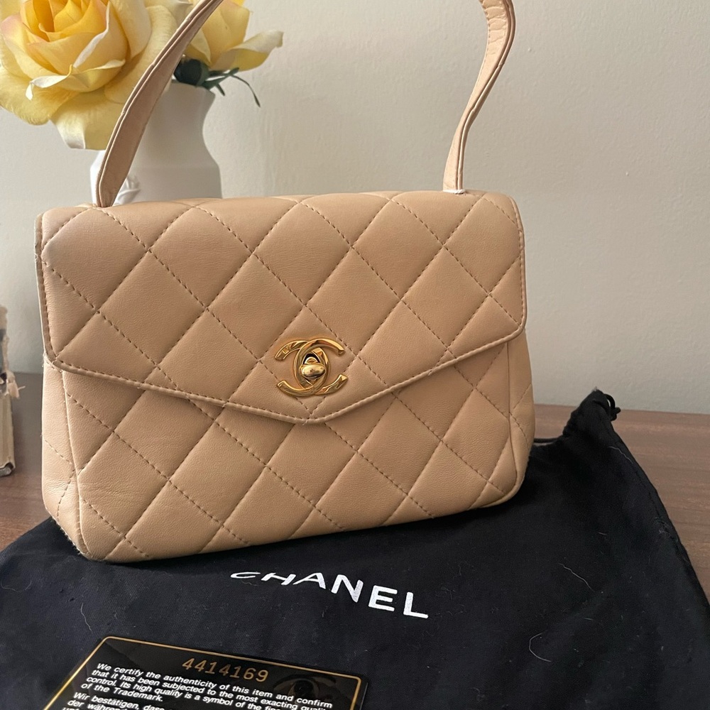 Vintage Chanel Mini Kelly Flap Bag Beige Lambskin Leather Top Handle - Picture 2 of 11